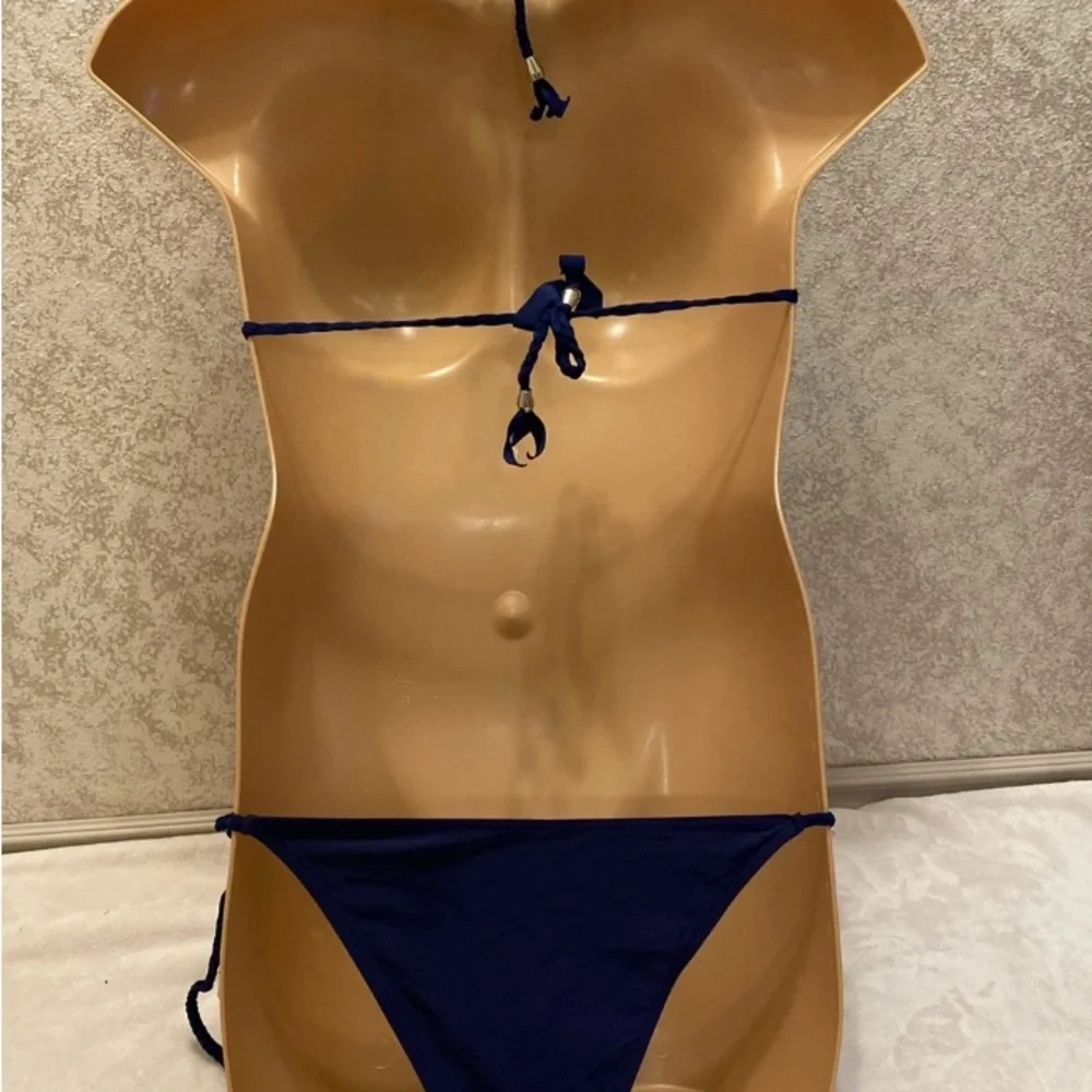Elegant Navy Bikini with White Lace Trim